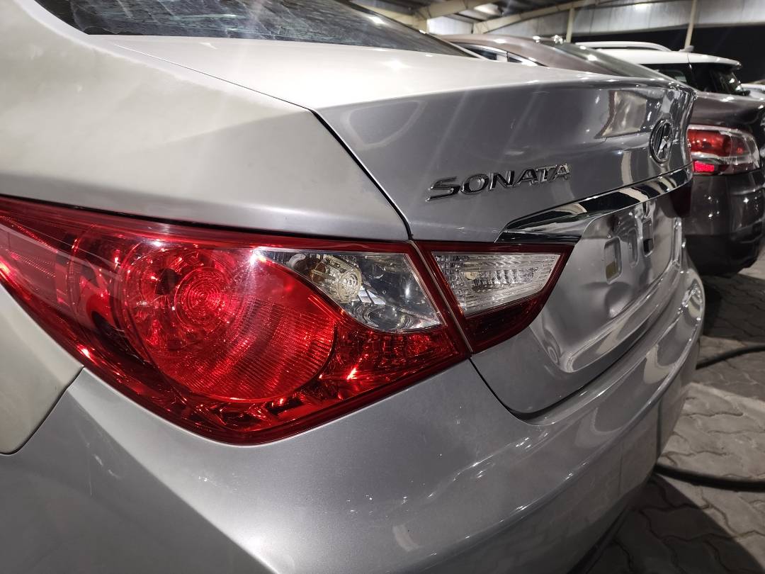 2014 HYUNDAI SONATA — 151172 Miles — Lot 38650236 - Marhaba Auctions Used Cars - Image 3