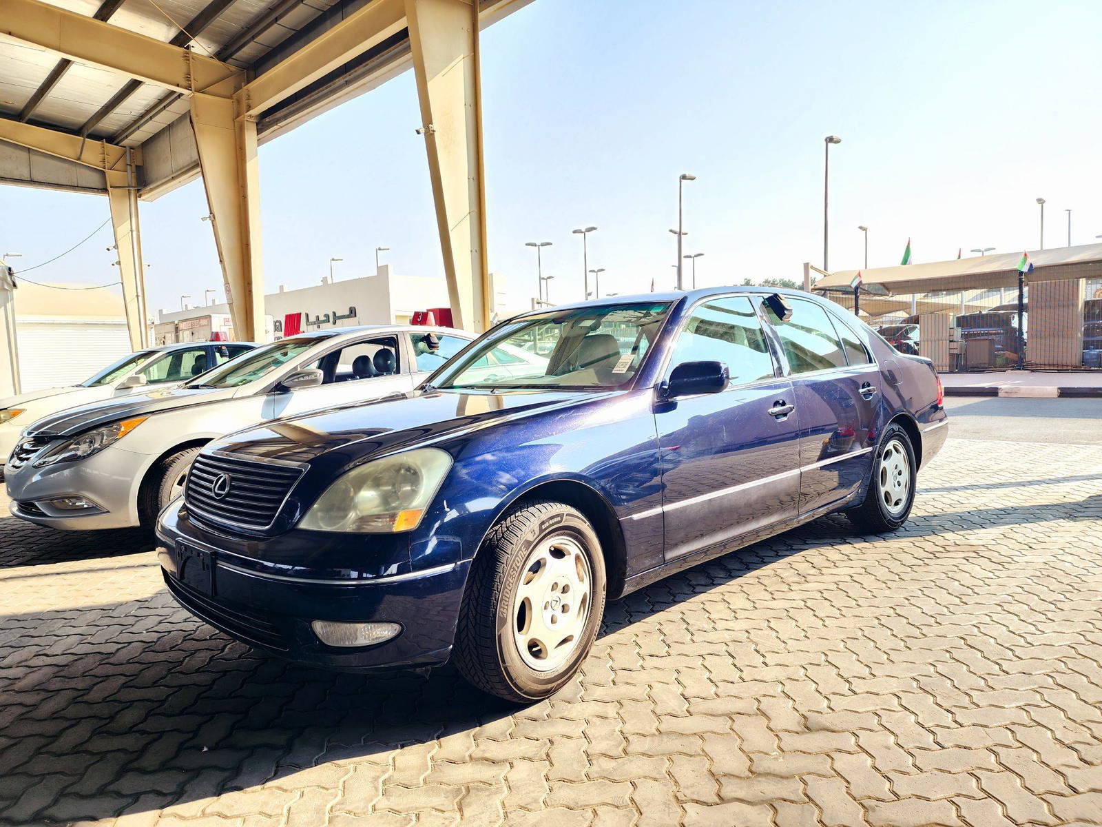 2001 LEXUS LS 430 — 285515 Miles — Lot 214587 — Souq - Marhaba Auctions Used Cars - Image 5