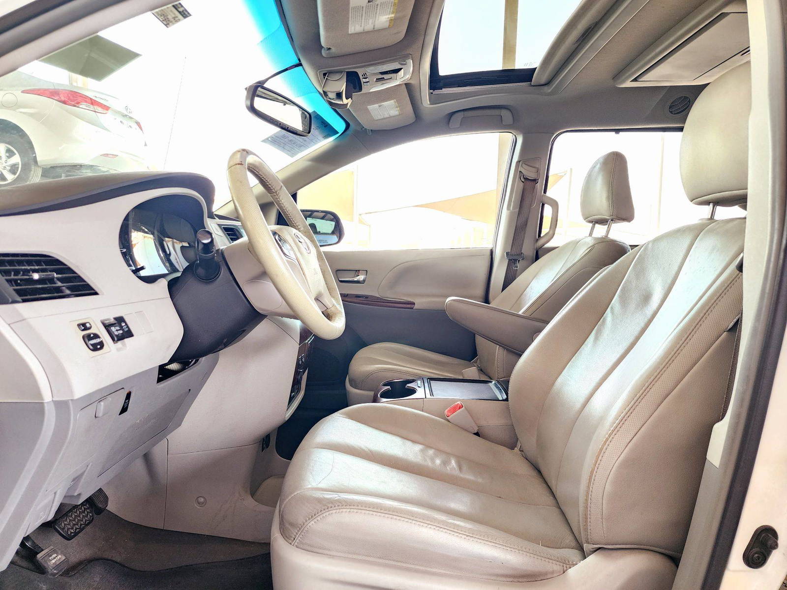 2012 TOYOTA SIENNA — 195806 Miles — Lot 5836587 — Souq - Marhaba Auctions Used Cars - Image 10