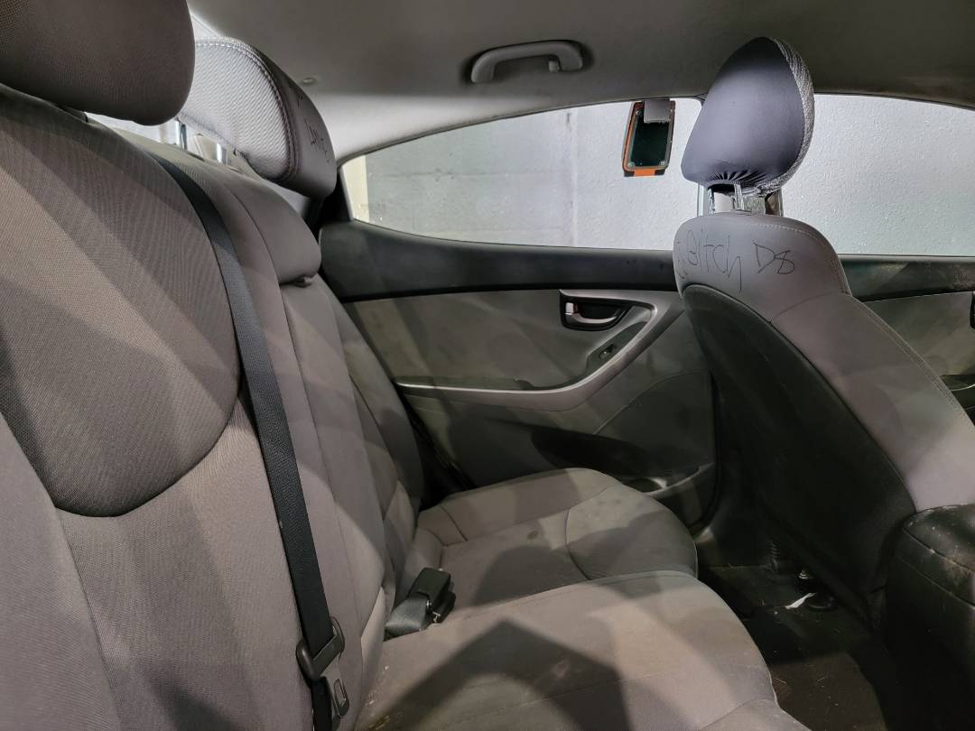2012 HYUNDAI ELANTRA — 180339 Miles — Lot 38316589 - Marhaba Auctions Used Cars - Image 4