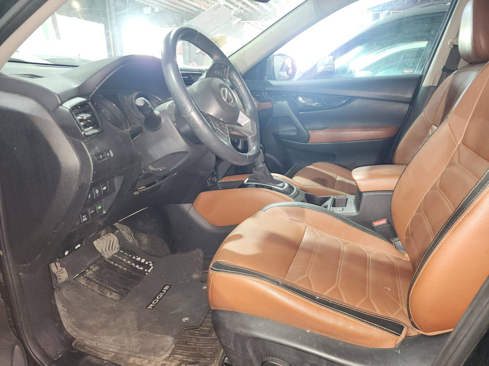 NISSAN ROGUE 2017 - Marhaba Auction Used Cars - Image 13