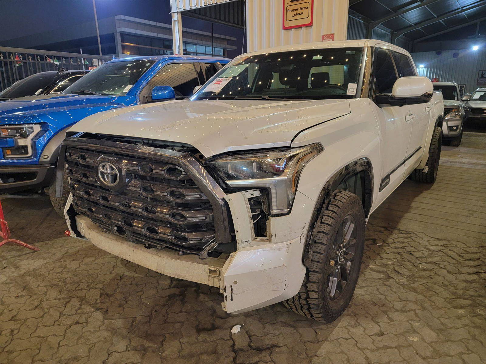 TOYOTA TUNDRA 2022 - Marhaba Auction Used Cars - Image 4