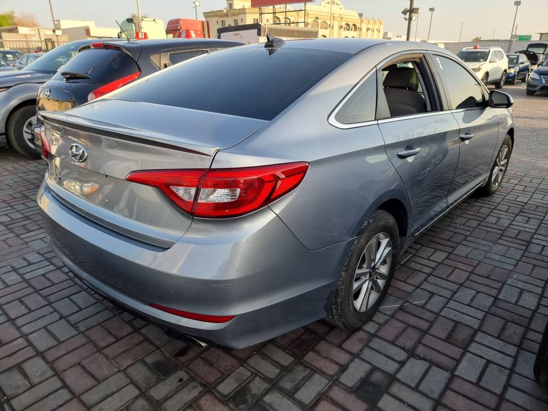 2016 HYUNDAI SONATA — 209199 Miles — Lot 124578 — Ind. 12 - Marhaba Auctions Used Cars - Image 4