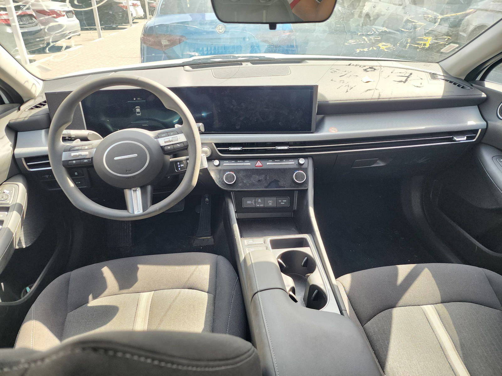 2024 HYUNDAI SONATA — 3260 Miles — Lot 0RA377022 — Souq - Marhaba Auctions Used Cars - Image 7
