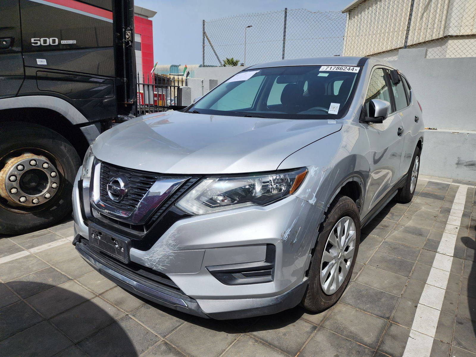 2017 NISSAN ROGUE — 138068 Miles — Lot 71786244 — Al Quoz - Marhaba Auctions Used Cars - Image 3