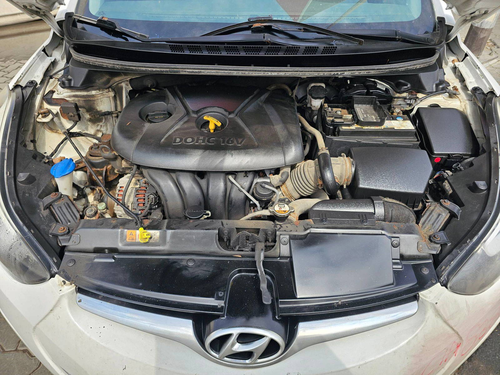 HYUNDAI ELANTRA 2015 - Marhaba Auction Used Cars - Image 14