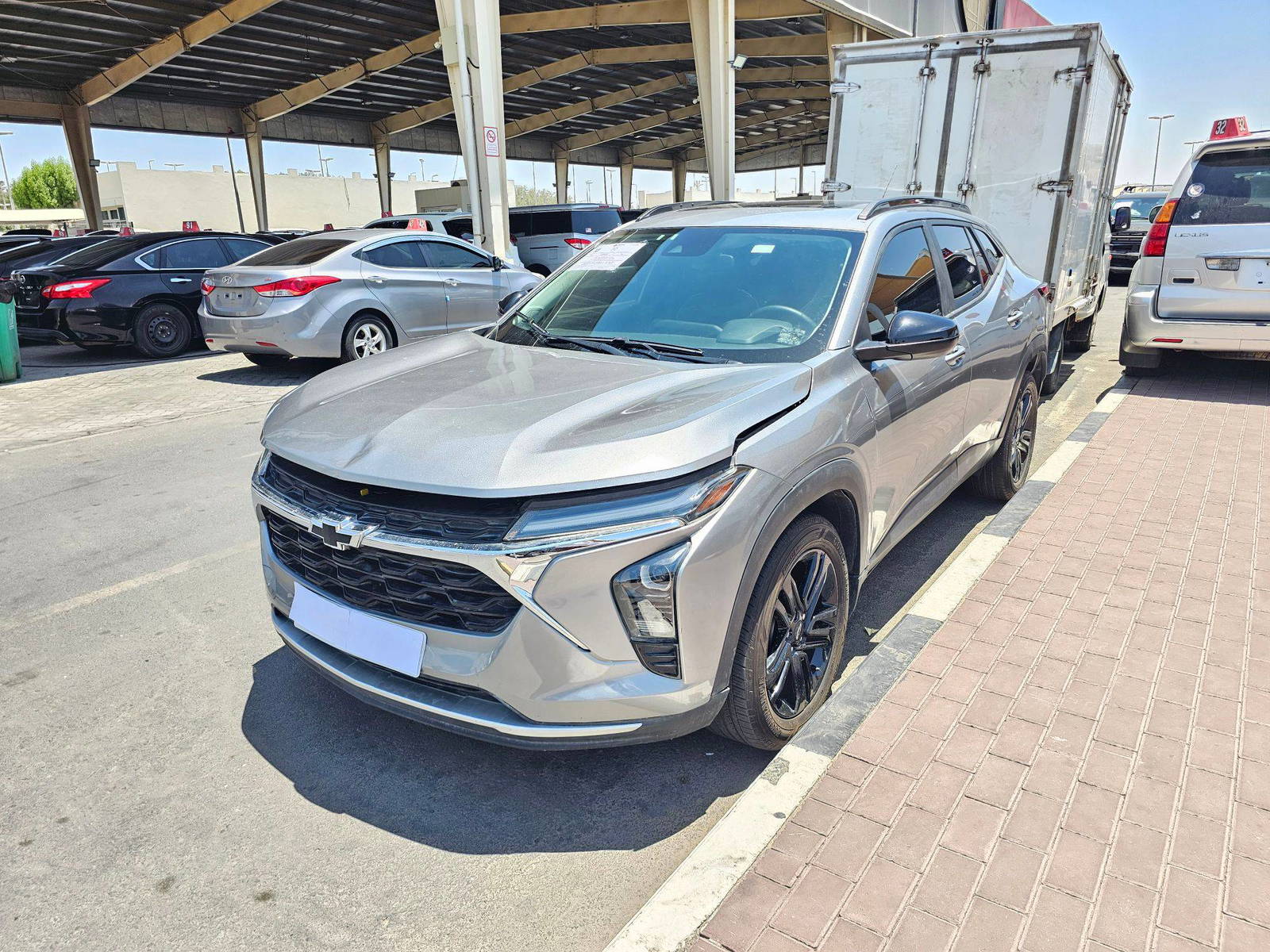 2024 CHEVROLET Trax — 17957 Miles — Lot 3RC167991 — Souq - Marhaba Auctions Used Cars - Image 5