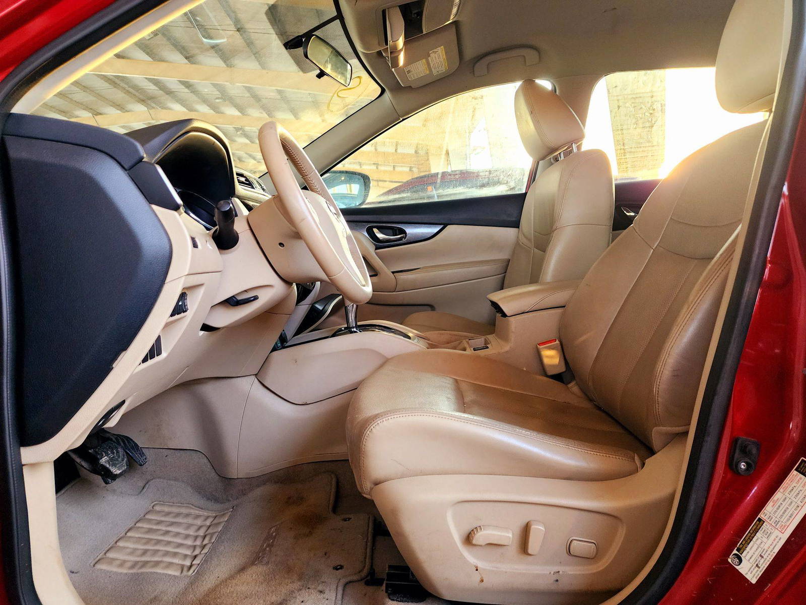 2014 NISSAN ROGUE — 158006 Miles — Lot C814158 — Souq - Marhaba Auctions Used Cars - Image 8