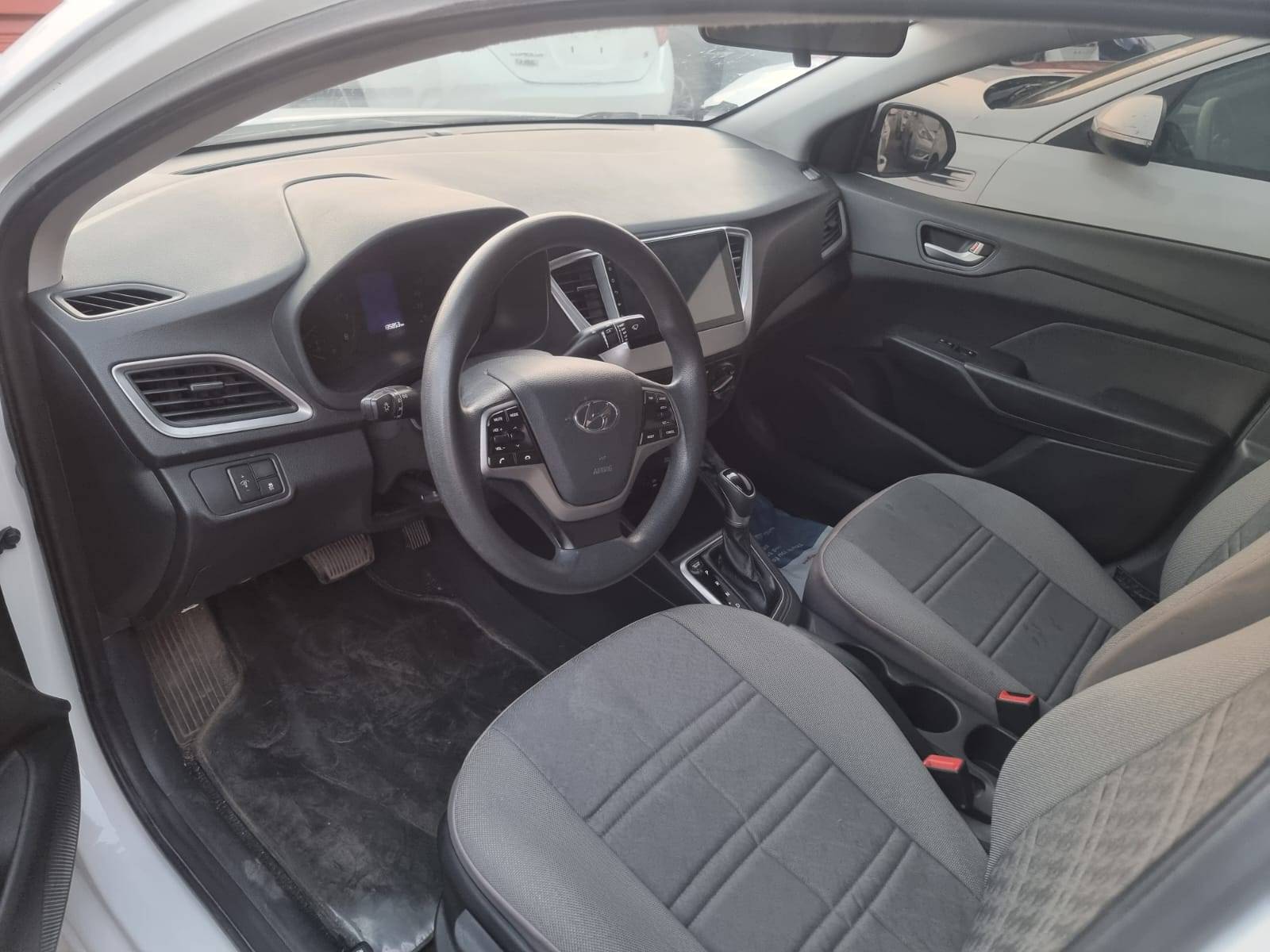 HYUNDAI ACCENT 2020 - Marhaba Auction Used Cars - Image 7