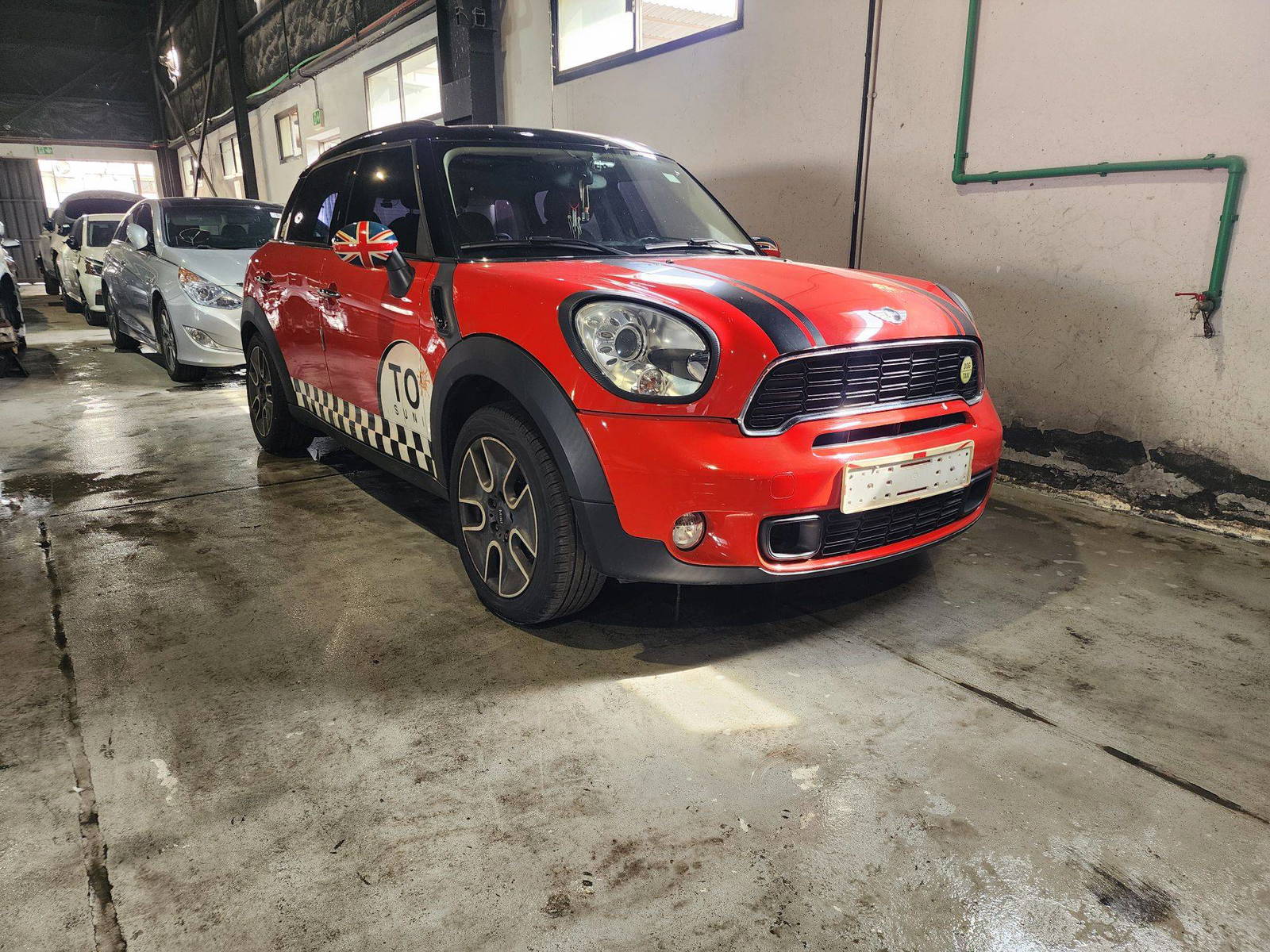2011 MINI COOPER — 132828 KM — Lot 95228 — Al Quoz - Marhaba Auctions Used Cars - Image 3