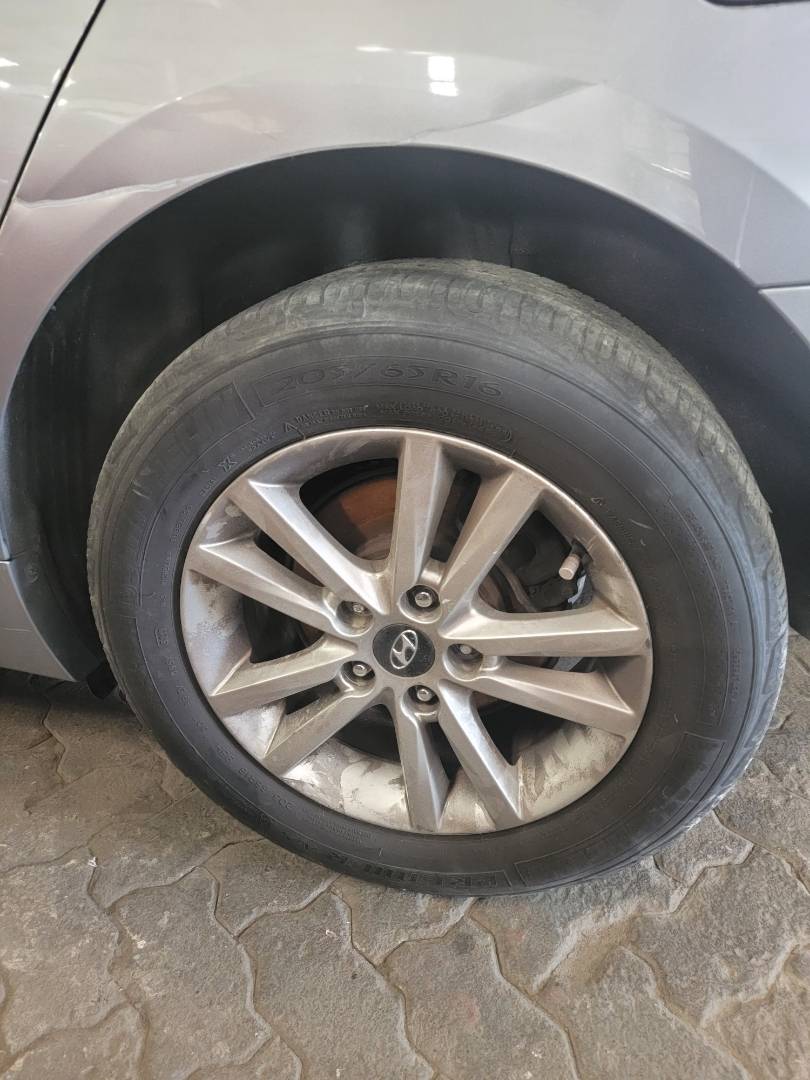 2015 HYUNDAI SONATA — 107519 Miles — Lot 210550 — Main - Marhaba Auctions Used Cars - Image 10