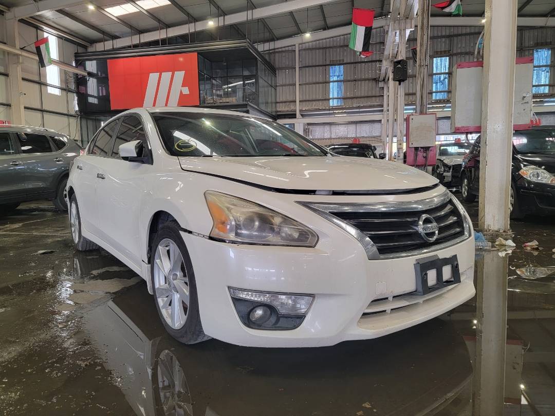 2014 NISSAN ALTIMA — 155981 Miles — Lot 8EC266256 — Main - Marhaba Auctions Used Cars - Image 3