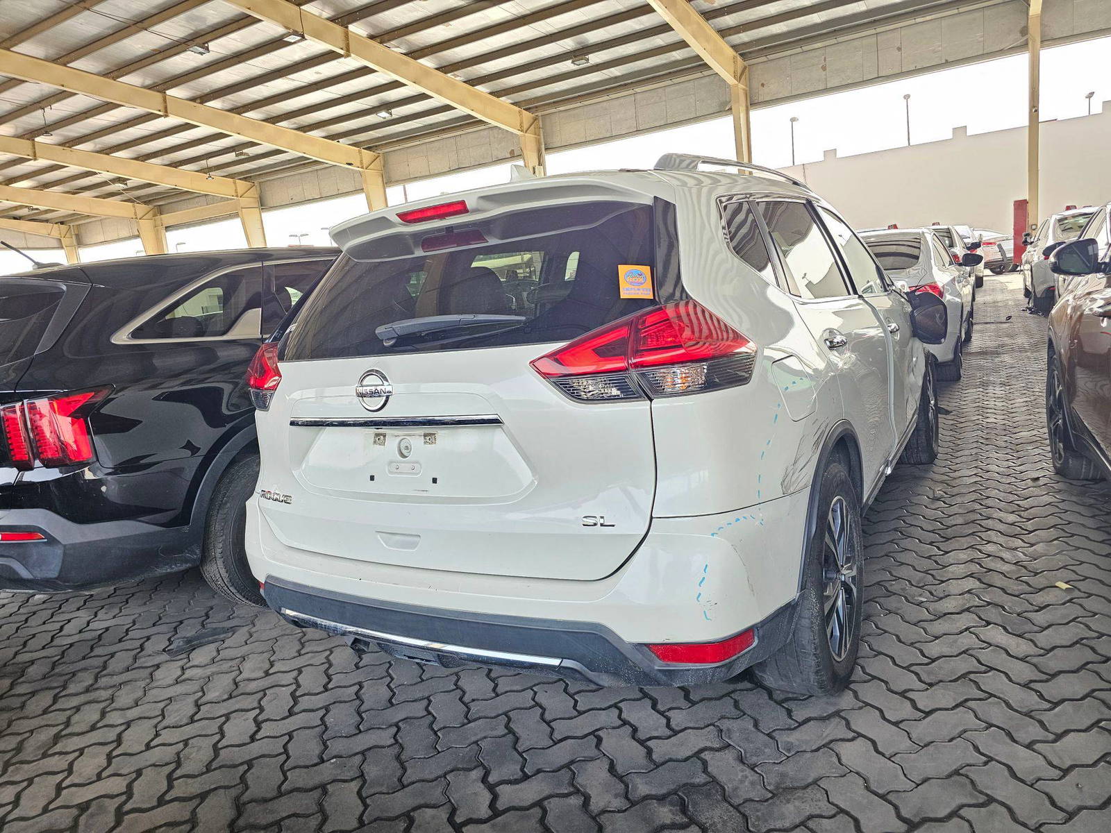 2017 NISSAN ROGUE — 209058 Miles — Lot 5HC732089 — Main - Marhaba Auctions Used Cars - Image 3