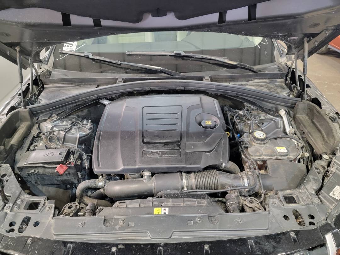 2018 LAND ROVER RANGE ROVER — 63015 Miles — Lot A729123 — Main - Marhaba Auctions Used Cars - Image 11