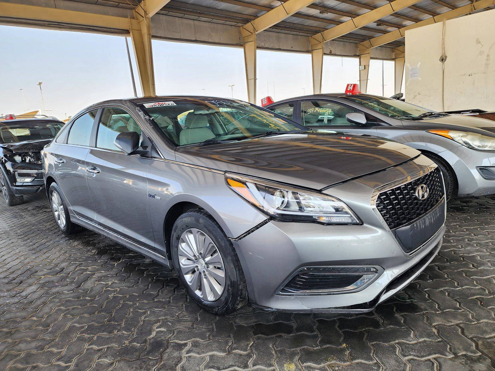 2017 HYUNDAI SONATA — 164208 Miles — Lot 764977 — Souq - Marhaba Auctions Used Cars - Image 5