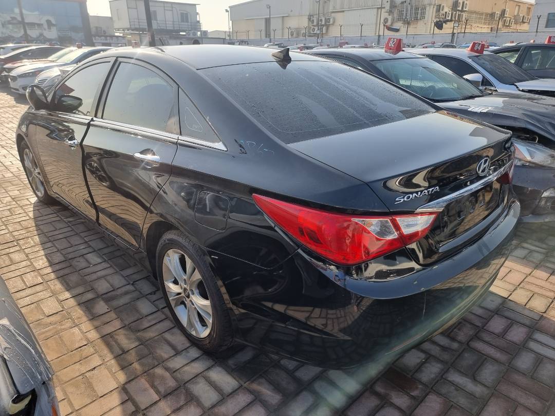 HYUNDAI SONATA 2011 - Marhaba Auction Used Cars - Image 5
