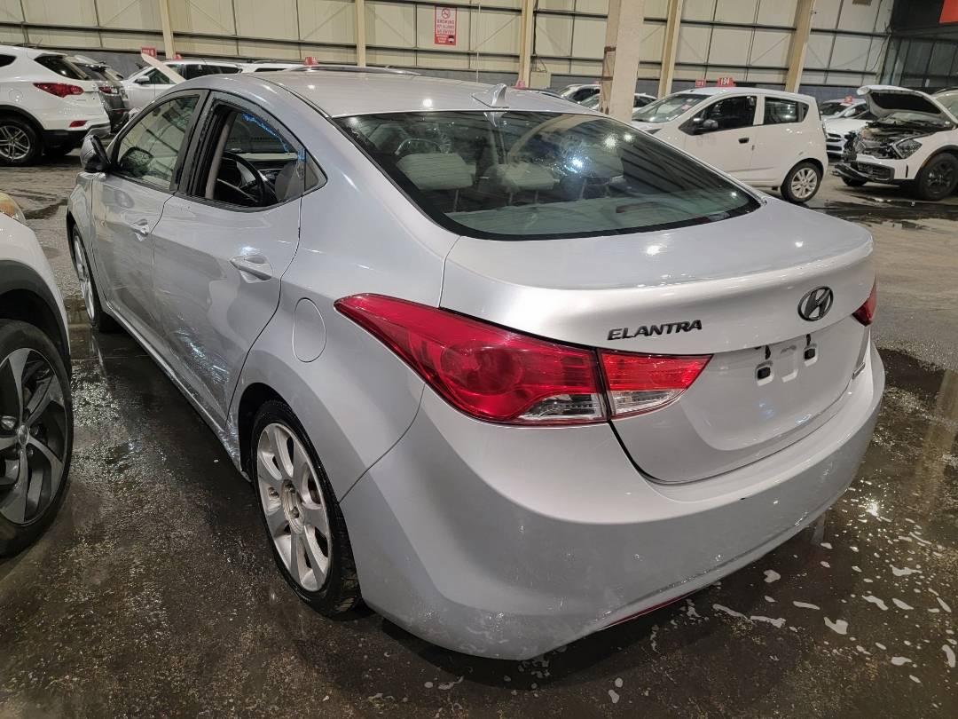 2013 HYUNDAI ELANTRA — 134019 Miles — Lot H4AE9DU561674 — Main - Marhaba Auctions Used Cars - Image 4