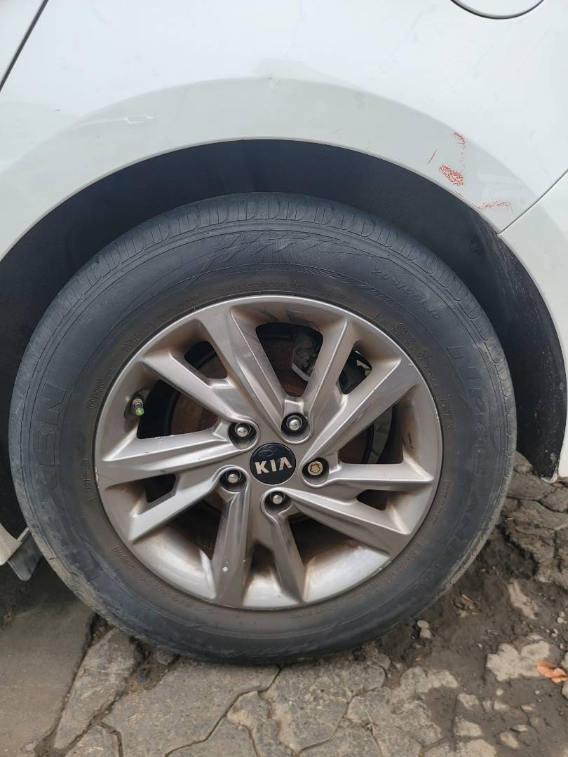 2019 KIA OPTIMA — 62979 Miles — Lot 38398523 — Souq - Marhaba Auctions Used Cars - Image 9