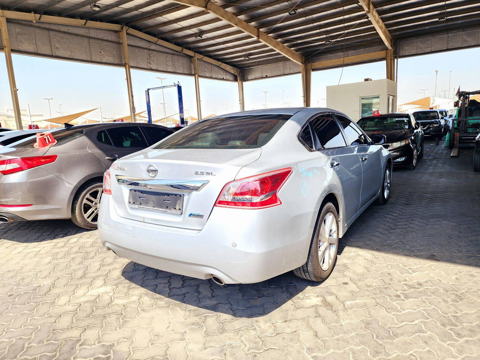 2013 NISSAN ALTIMA — 125320 KM — Lot 920906 — Souq - Marhaba Auctions Used Cars - Image 3