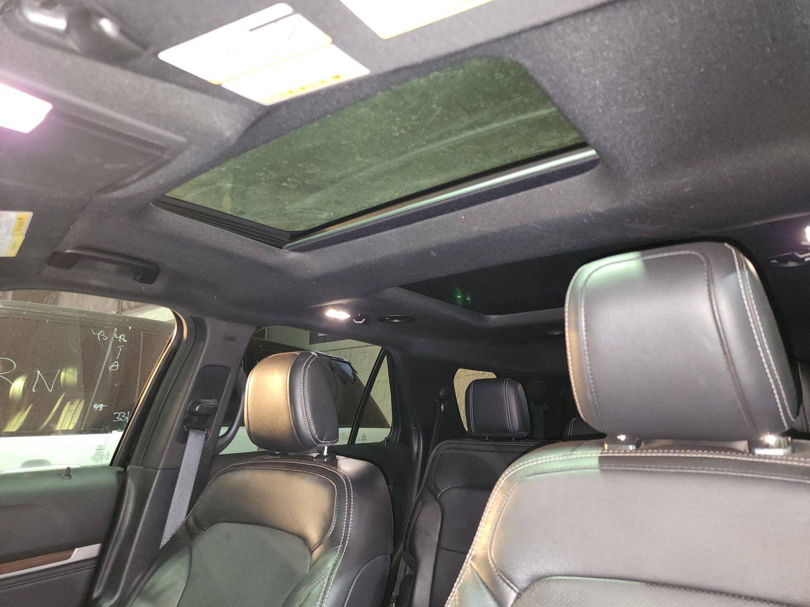 2018 FORD EXPLORER — 140281 KM — Lot H1JGB23354 — Souq - Marhaba Auctions Used Cars - Image 10