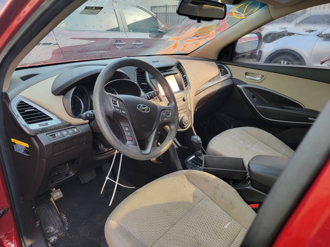 HYUNDAI SANTA FE SPORT 2017 - Marhaba Auction Used Cars - Image 6