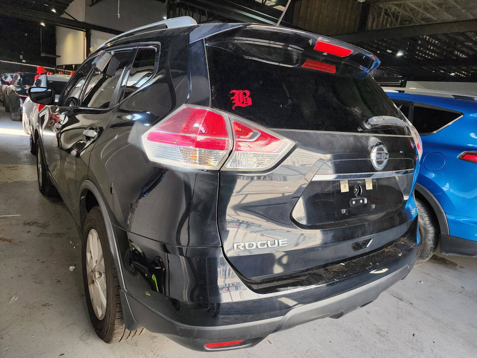 2015 NISSAN ROGUE — 152032 Miles — Lot 53830 — Al Quoz - Marhaba Auctions Used Cars - Image 3