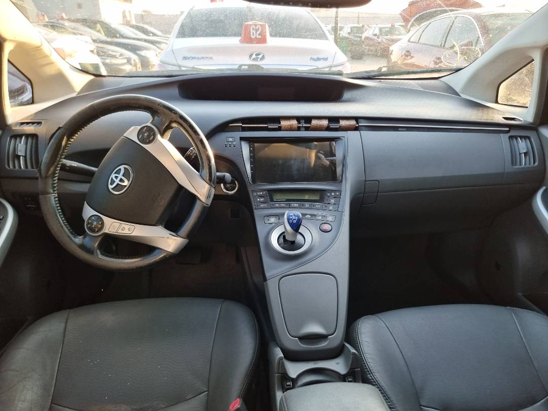 2010 TOYOTA PRIUS — 226192 Miles — Lot 215487 — Ind. 12 - Marhaba Auctions Used Cars - Image 7