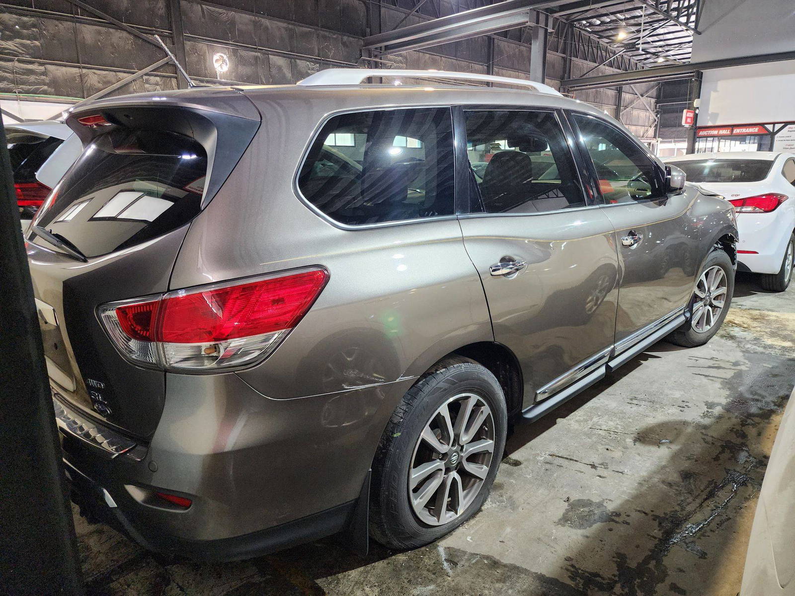 2014 NISSAN PATHFINDER — 173304 Miles — Lot C617511 — Main - Marhaba Auctions Used Cars - Image 6