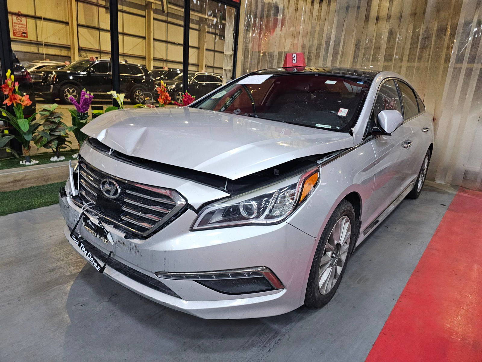 2015 HYUNDAI SONATA — 156214 Miles — Lot 43970269 — Main - Marhaba Auctions Used Cars - Image 4