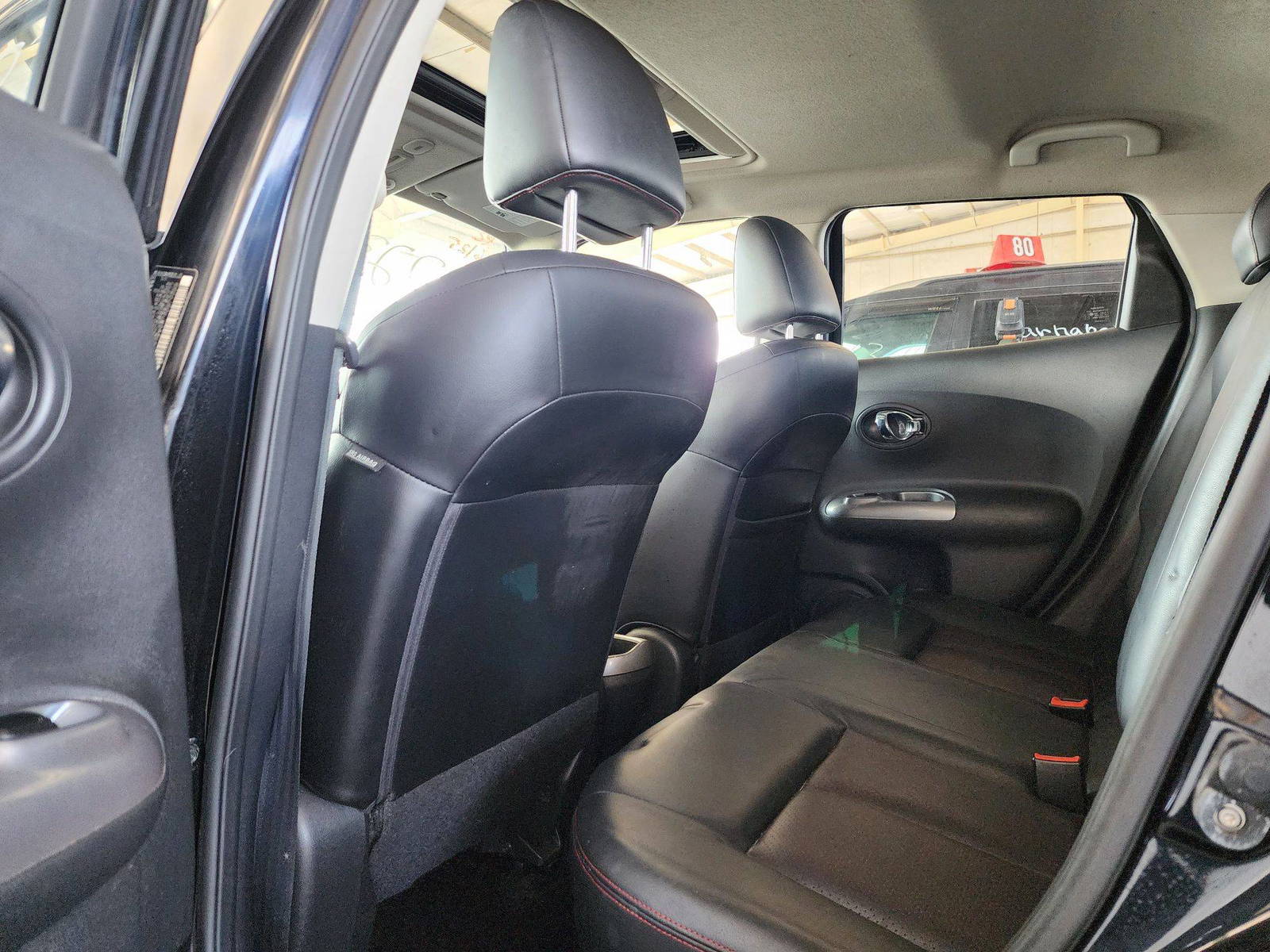2011 NISSAN JUKE — 150918 Miles — Lot 59350104 — Souq - Marhaba Auctions Used Cars - Image 6