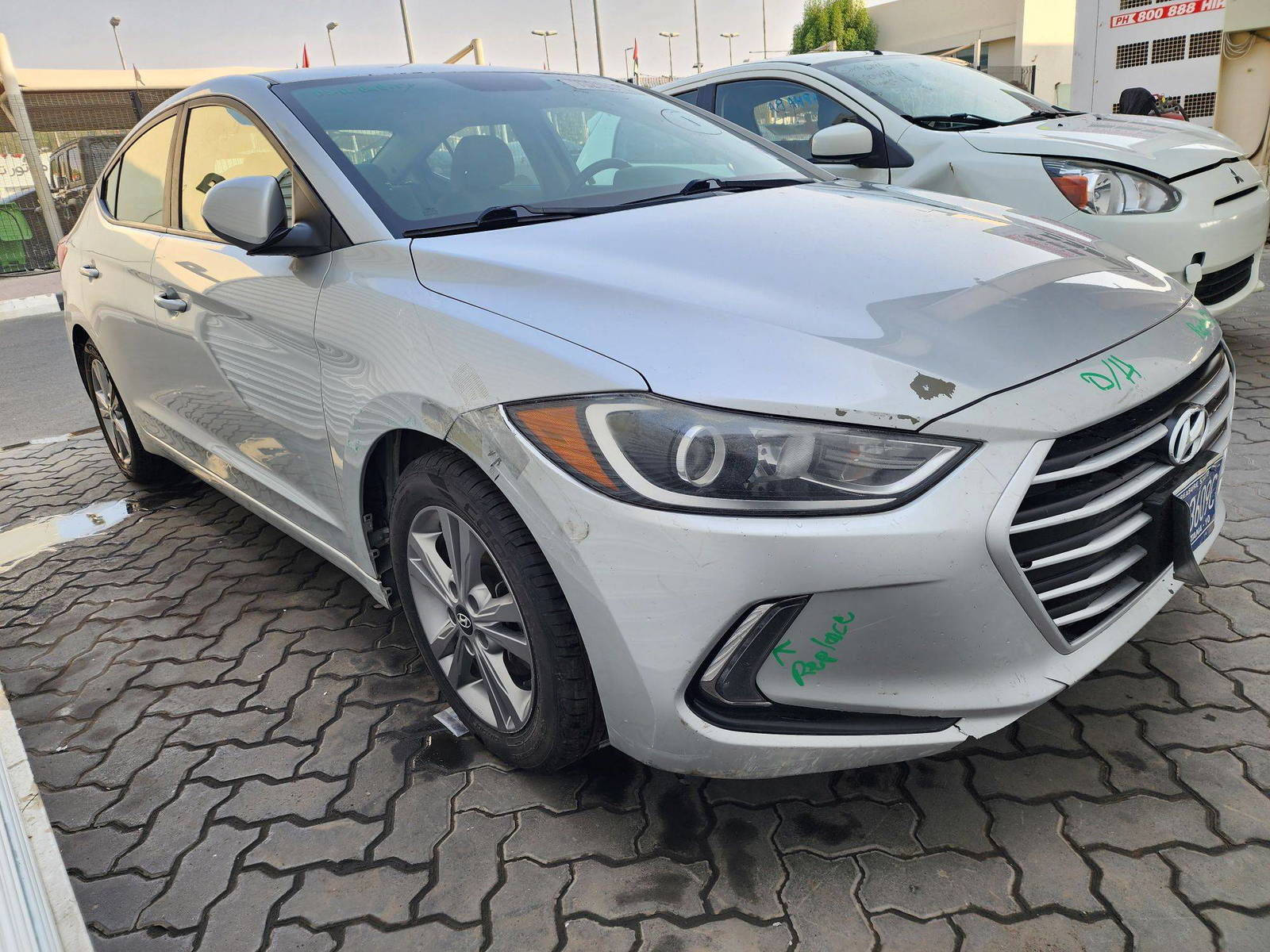 2017 HYUNDAI ELANTRA — 155123 Miles — Lot 28135 — Souq - Marhaba Auctions Used Cars - Image 4