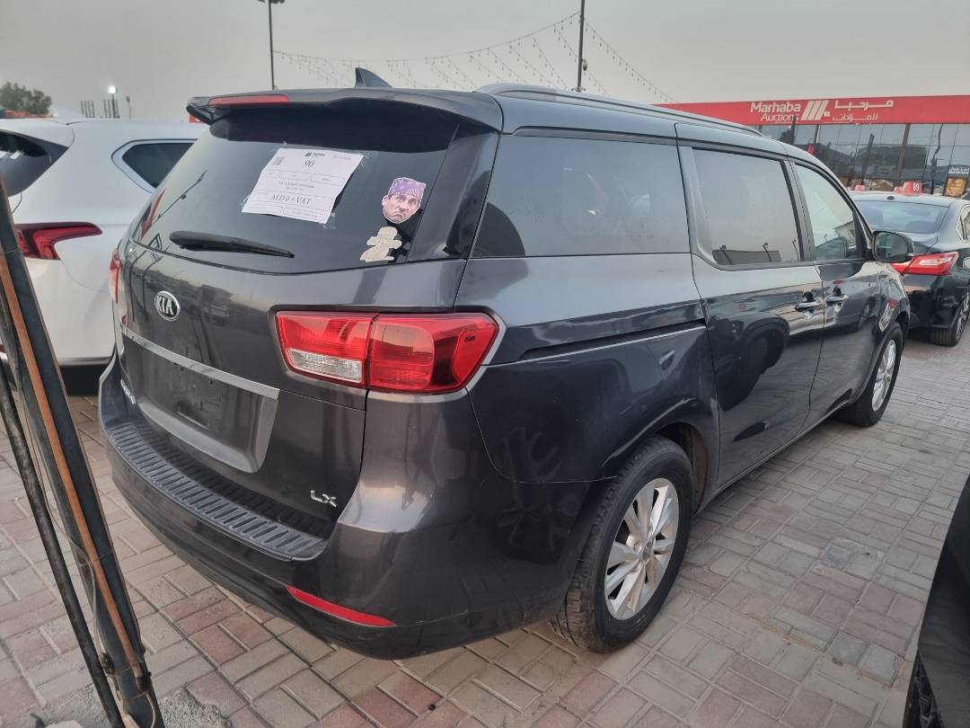 KIA SEDONA 2015 - Marhaba Auction Used Cars - Image 4
