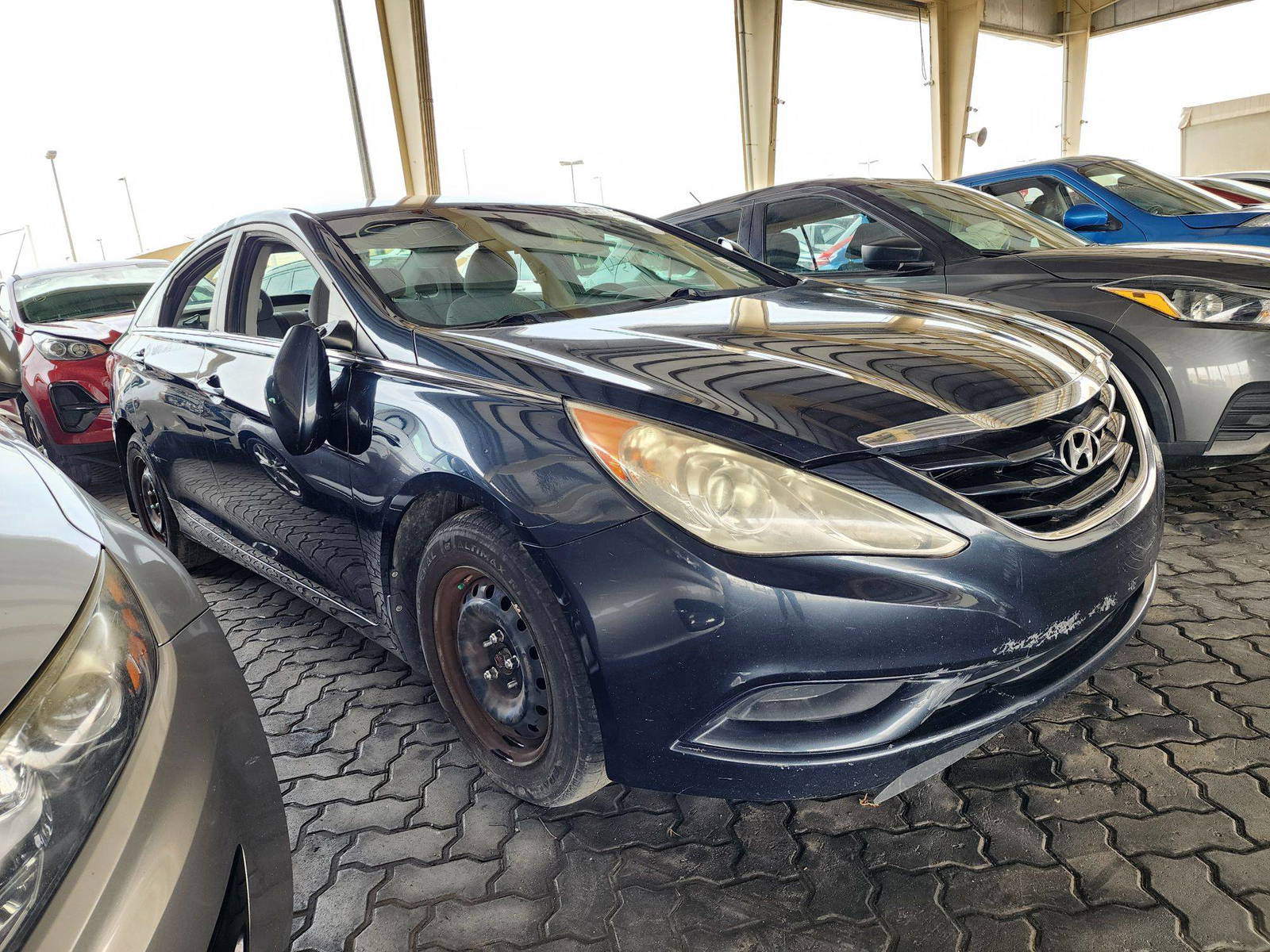 2011 HYUNDAI SONATA — 150454 Miles — Lot 52342064 — Souq - Marhaba Auctions Used Cars - Image 4
