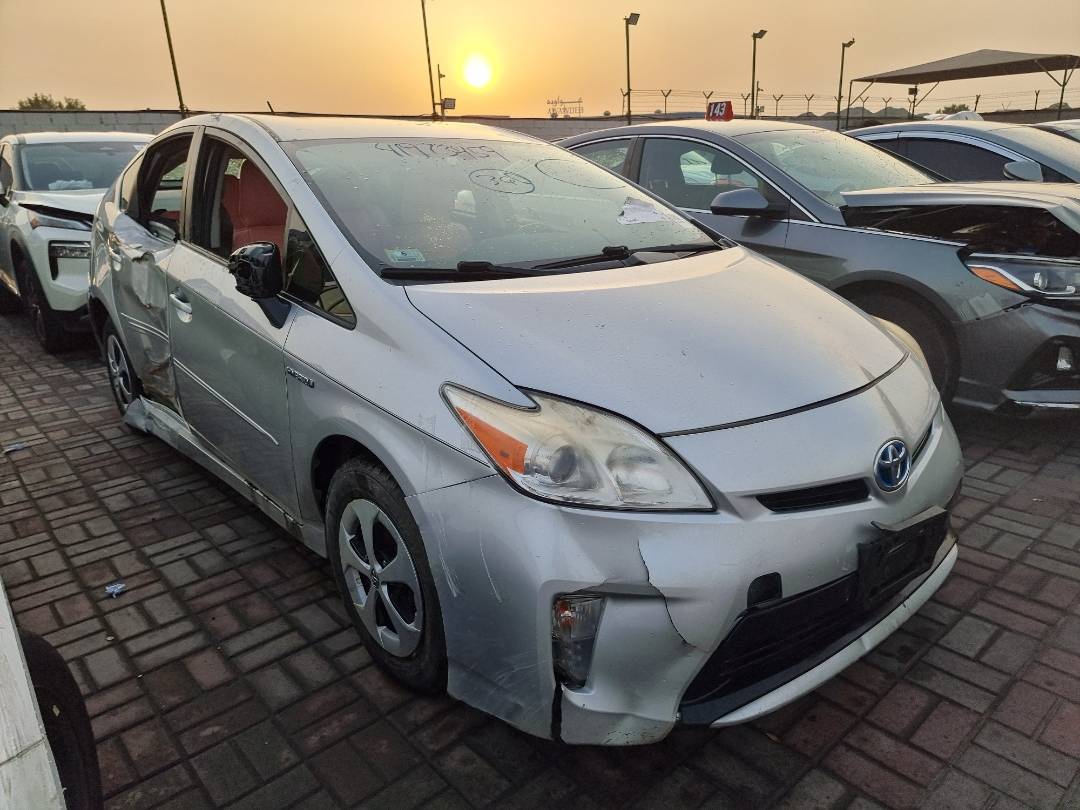 2013 TOYOTA PRIUS — 160391 Miles — Lot 215478 — Ind. 12 - Marhaba Auctions Used Cars - Image 3