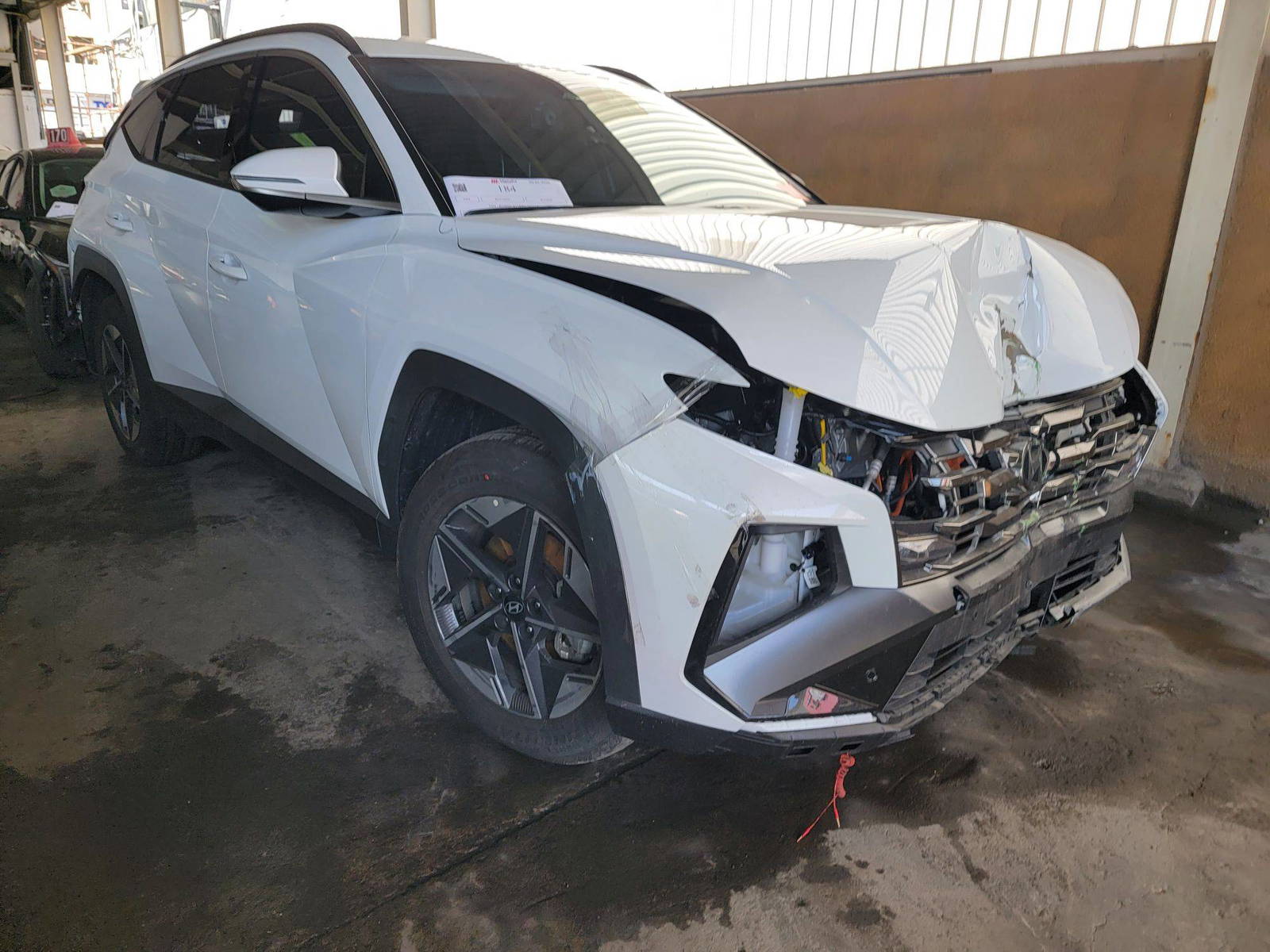 2024 HYUNDAI TUCSON — 16827 KM — Lot 283110 — Souq - Marhaba Auctions Used Cars - Image 5