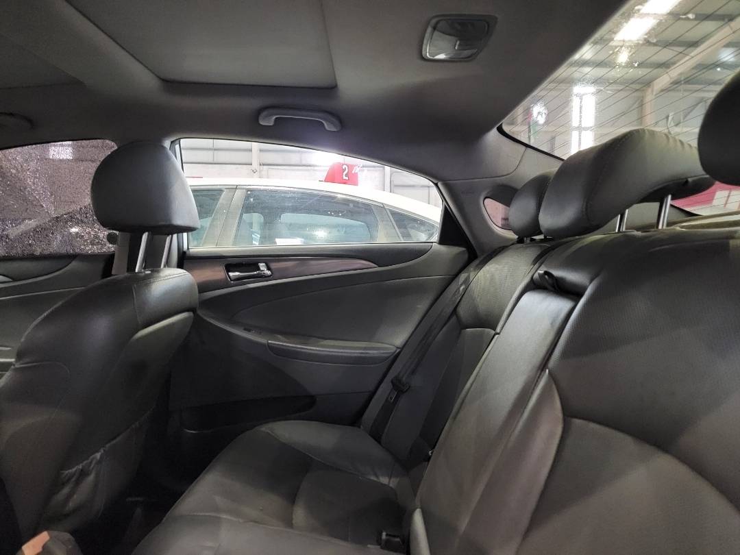 2015 HYUNDAI SONATA — 204084 Miles — Lot 127688 — Main - Marhaba Auctions Used Cars - Image 8
