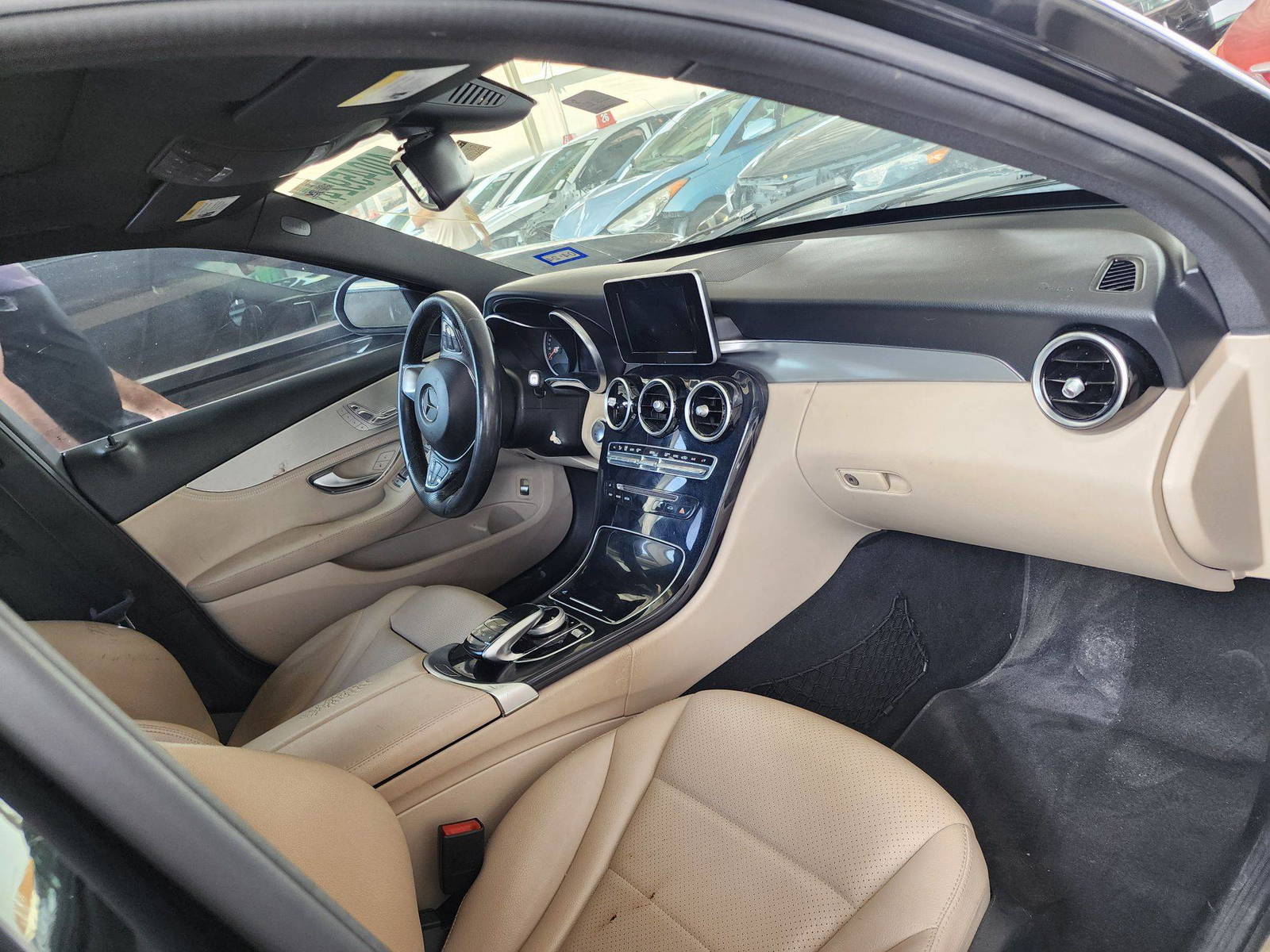 2015 MERCEDES BENZ C300 — 116696 Miles — Lot 40045924 — Souq - Marhaba Auctions Used Cars - Image 5