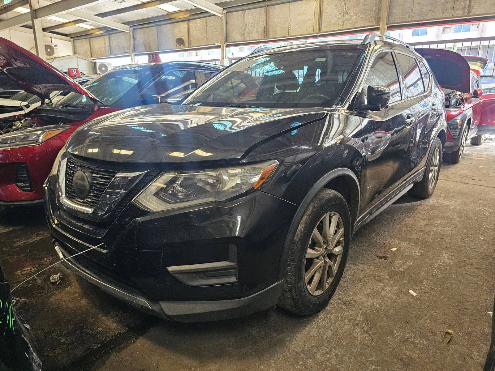 2018 NISSAN ROGUE — 164884 Miles — Lot 97317015 — Main - Marhaba Auctions Used Cars - Image 3