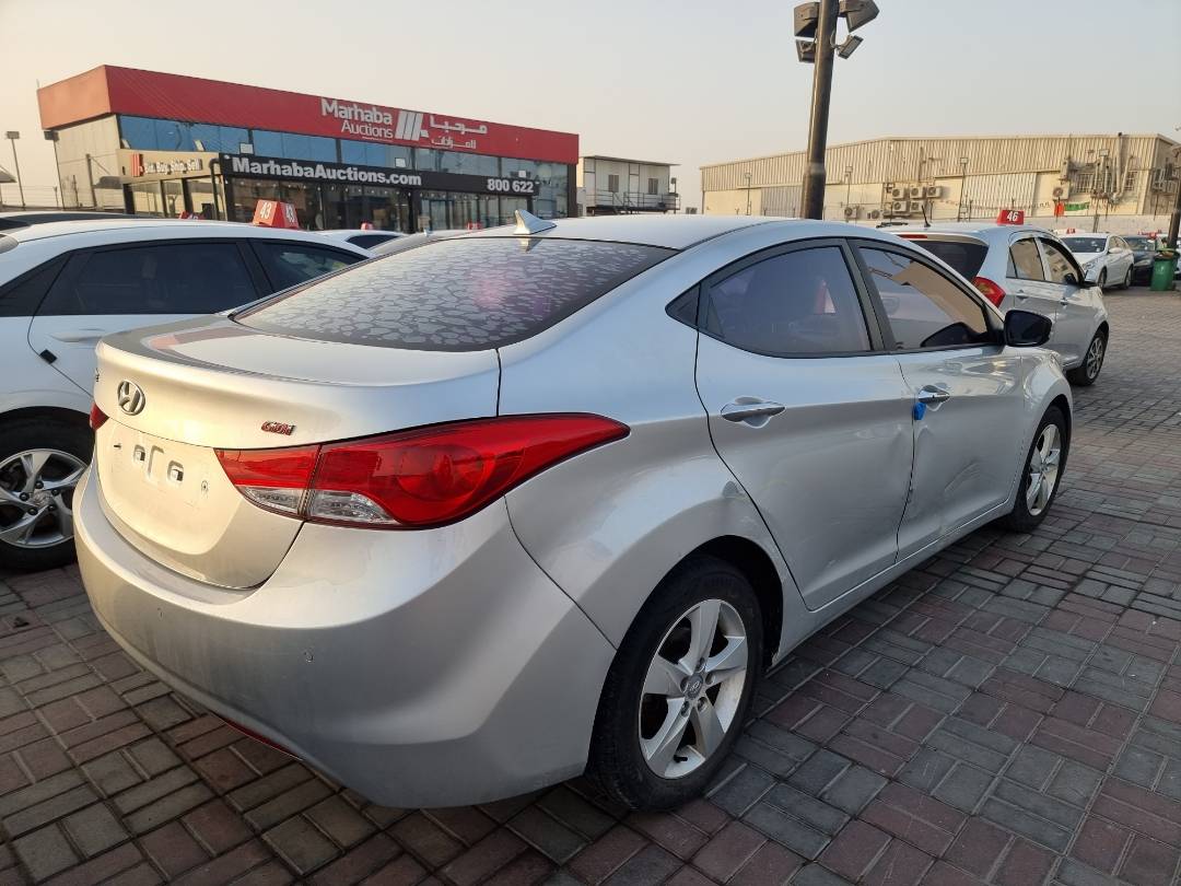 2013 HYUNDAI AVANTE — 178773 KM — Lot 125478 — Ind. 12 - Marhaba Auctions Used Cars - Image 4