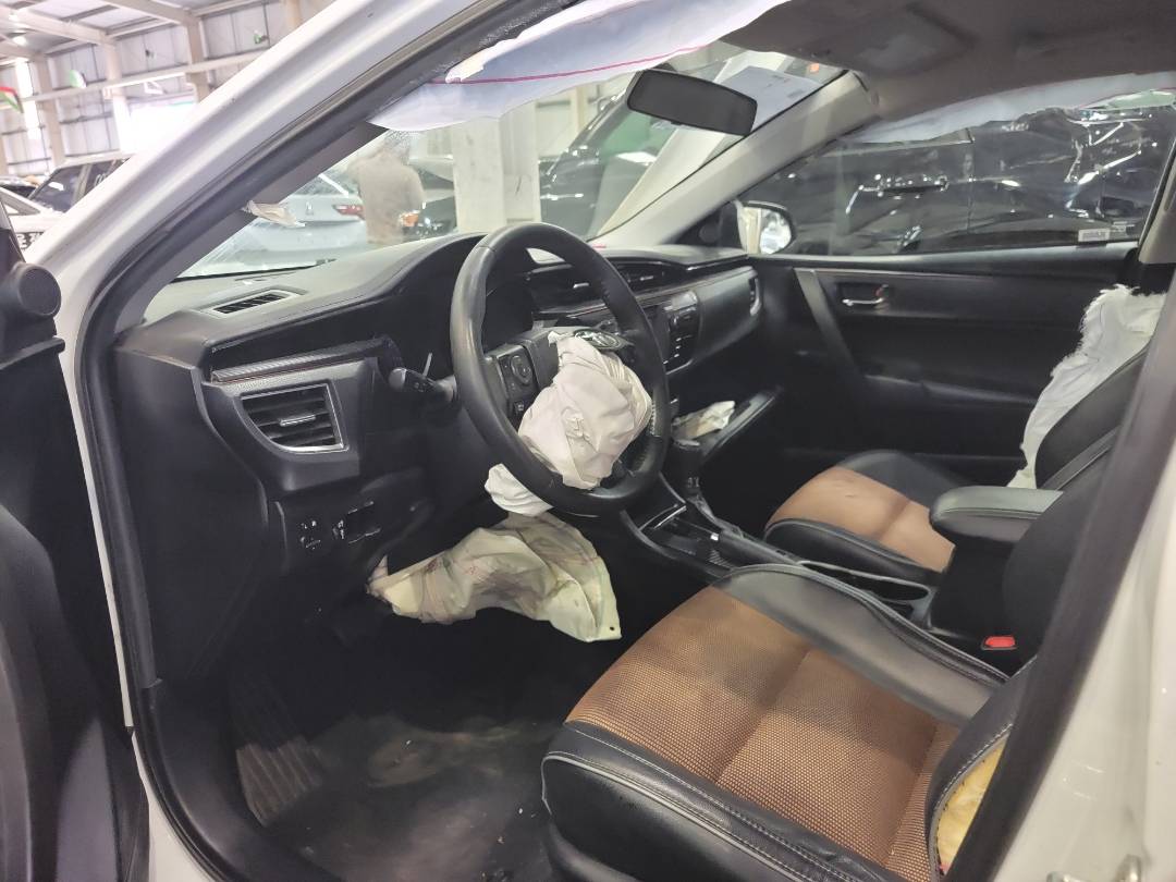 2015 TOYOTA COROLLA — 147841 Miles — Lot 77378334 — Main - Marhaba Auctions Used Cars - Image 6