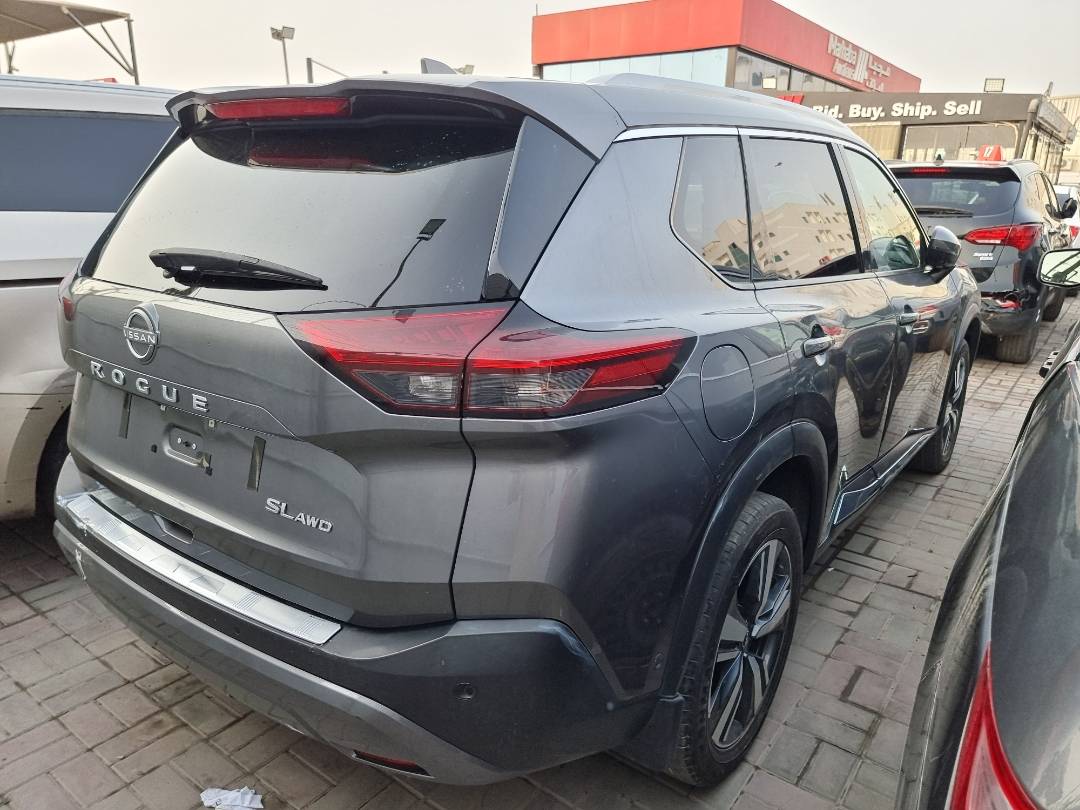 2022 NISSAN ROGUE — 74124 KM — Lot 215478 — Ind. 12 - Marhaba Auctions Used Cars - Image 5