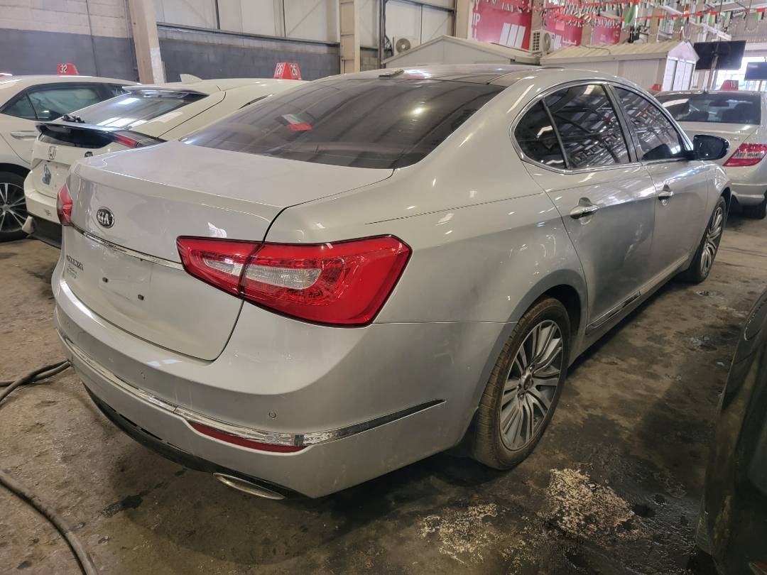 2016 KIA CADENZA — 162505 Miles — Lot 1220629 — Main - Marhaba Auctions Used Cars - Image 6