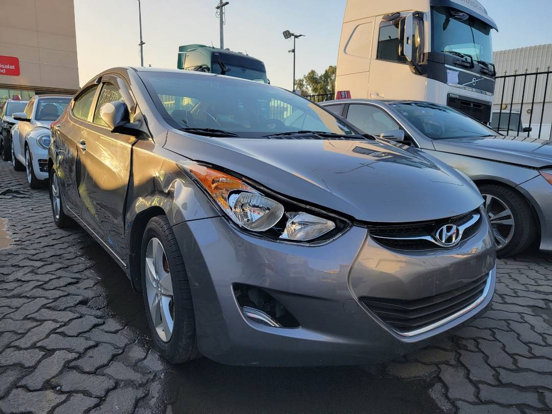 2013 HYUNDAI ELANTRA — 214303 Miles — Lot 39543372 — Main - Marhaba Auctions Used Cars - Image 4