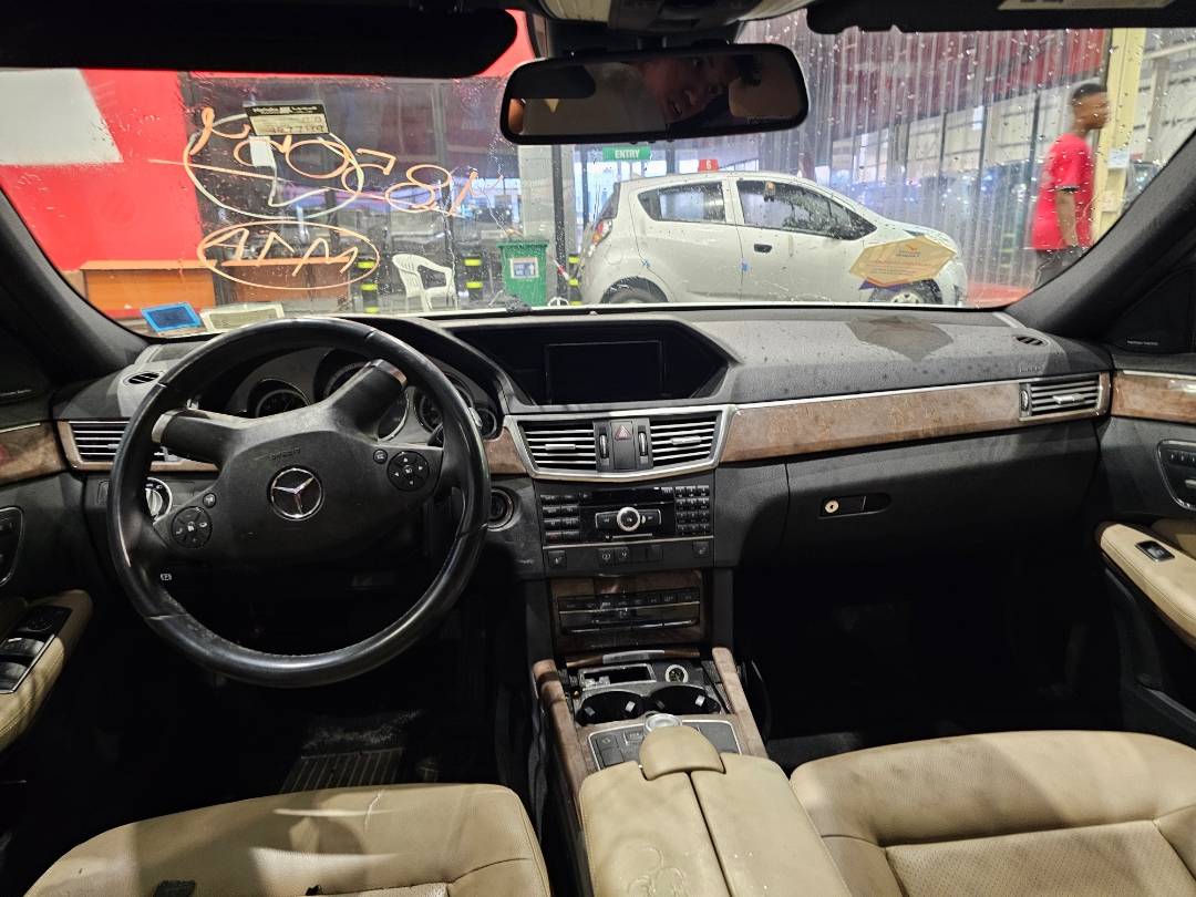2011 MERCEDES BENZ E 350 — 157749 Miles — Lot 485054 — Main - Marhaba Auctions Used Cars - Image 8