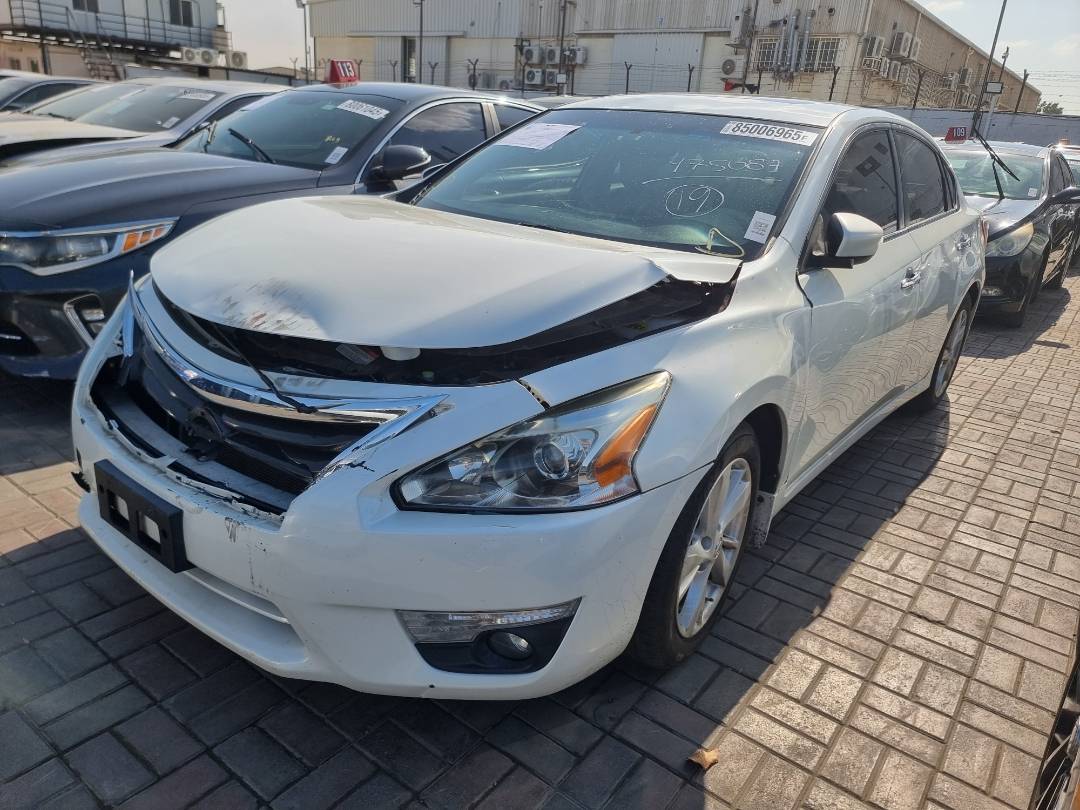 2013 NISSAN ALTIMA — 160257 Miles — Lot 475087 — Ind. 12 - Marhaba Auctions Used Cars - Image 4