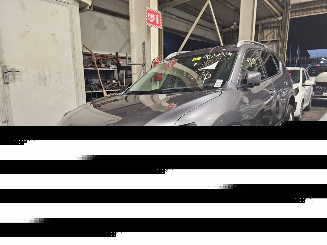 NISSAN ROGUE 2017 - Marhaba Auction Used Cars - Image 4