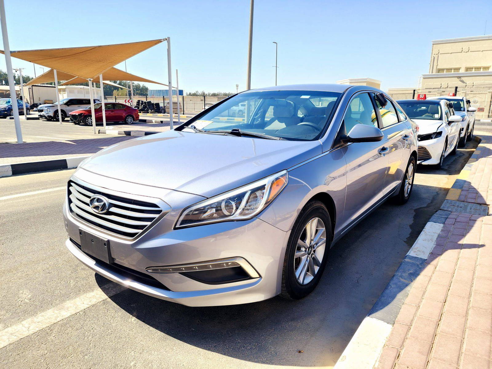 2015 HYUNDAI SONATA — 171346 Miles — Lot FH125650 — Souq - Marhaba Auctions Used Cars - Image 4