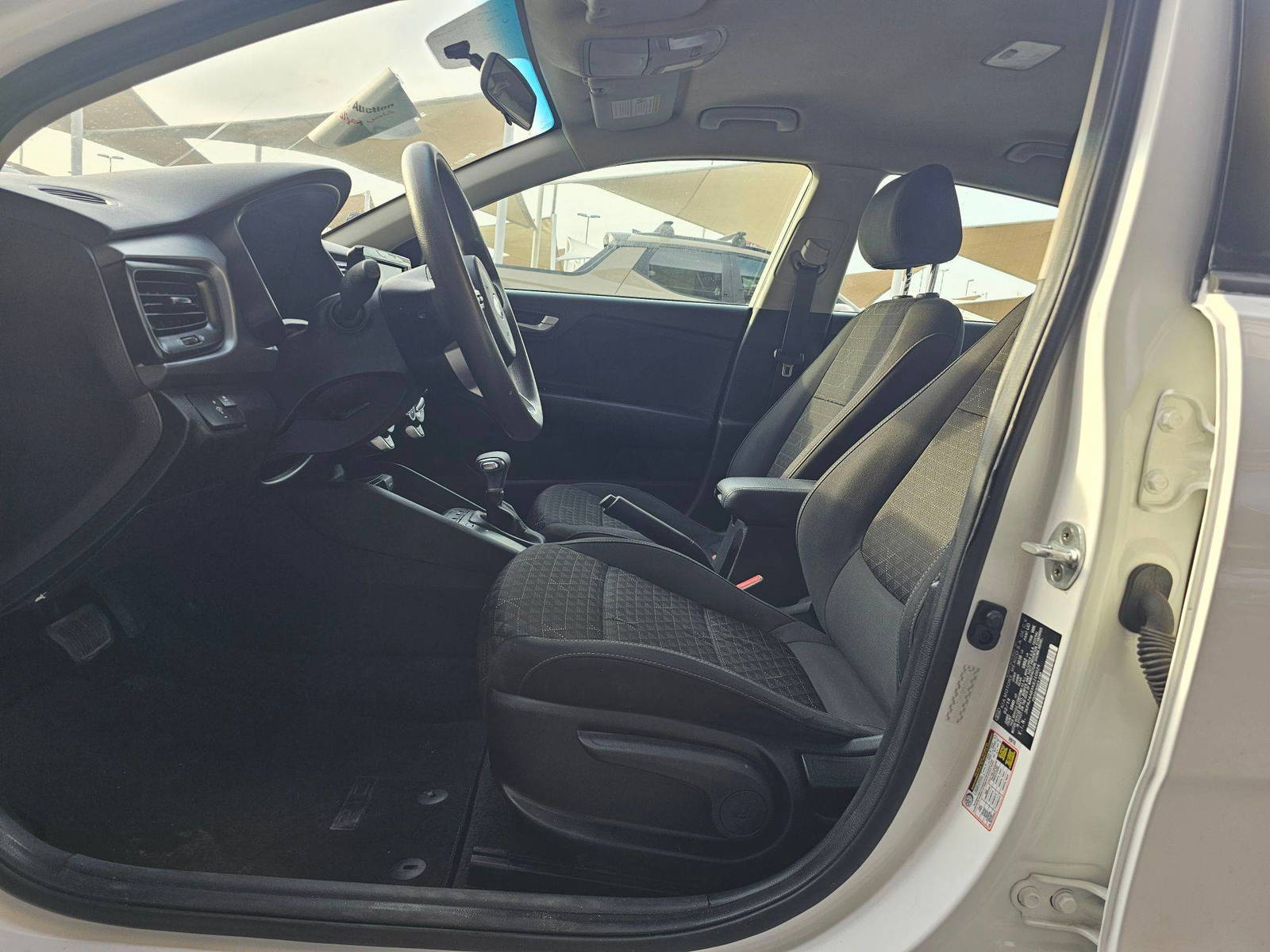 2019 KIA RIO — 129139 Miles — Lot 24ABXKE210024 — Souq - Marhaba Auctions Used Cars - Image 8