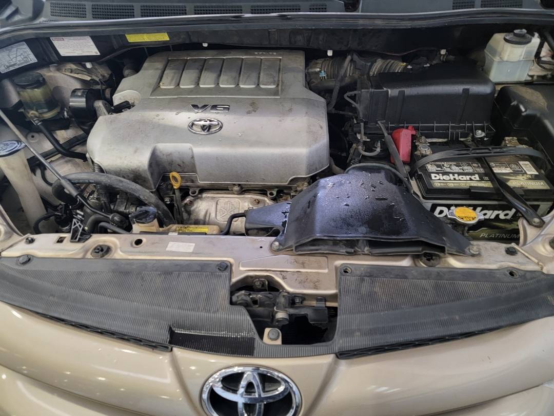 2007 TOYOTA SIENNA — 200756 Miles — Lot 79688214 — Main - Marhaba Auctions Used Cars - Image 10