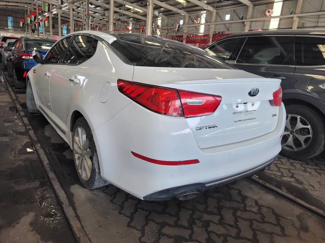 2015 KIA OPTIMA — 144350 Miles — Lot FG517490 — Main - Marhaba Auctions Used Cars - Image 4